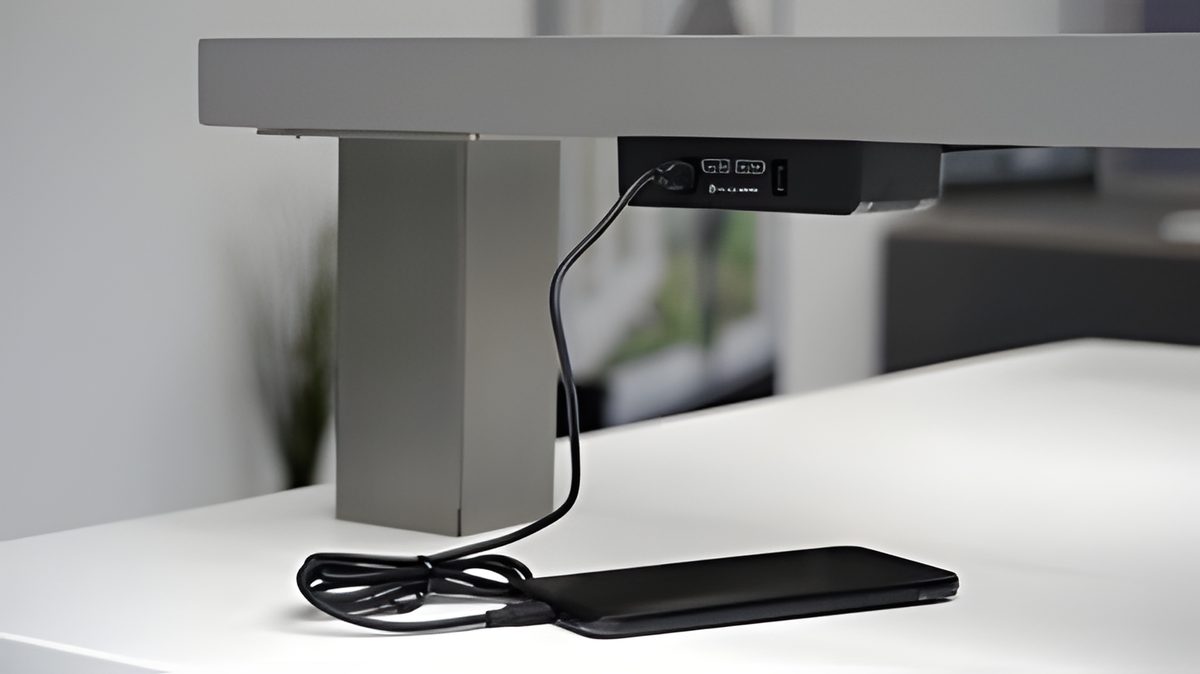 NETBOX Charge pod pracovní deskou stolu